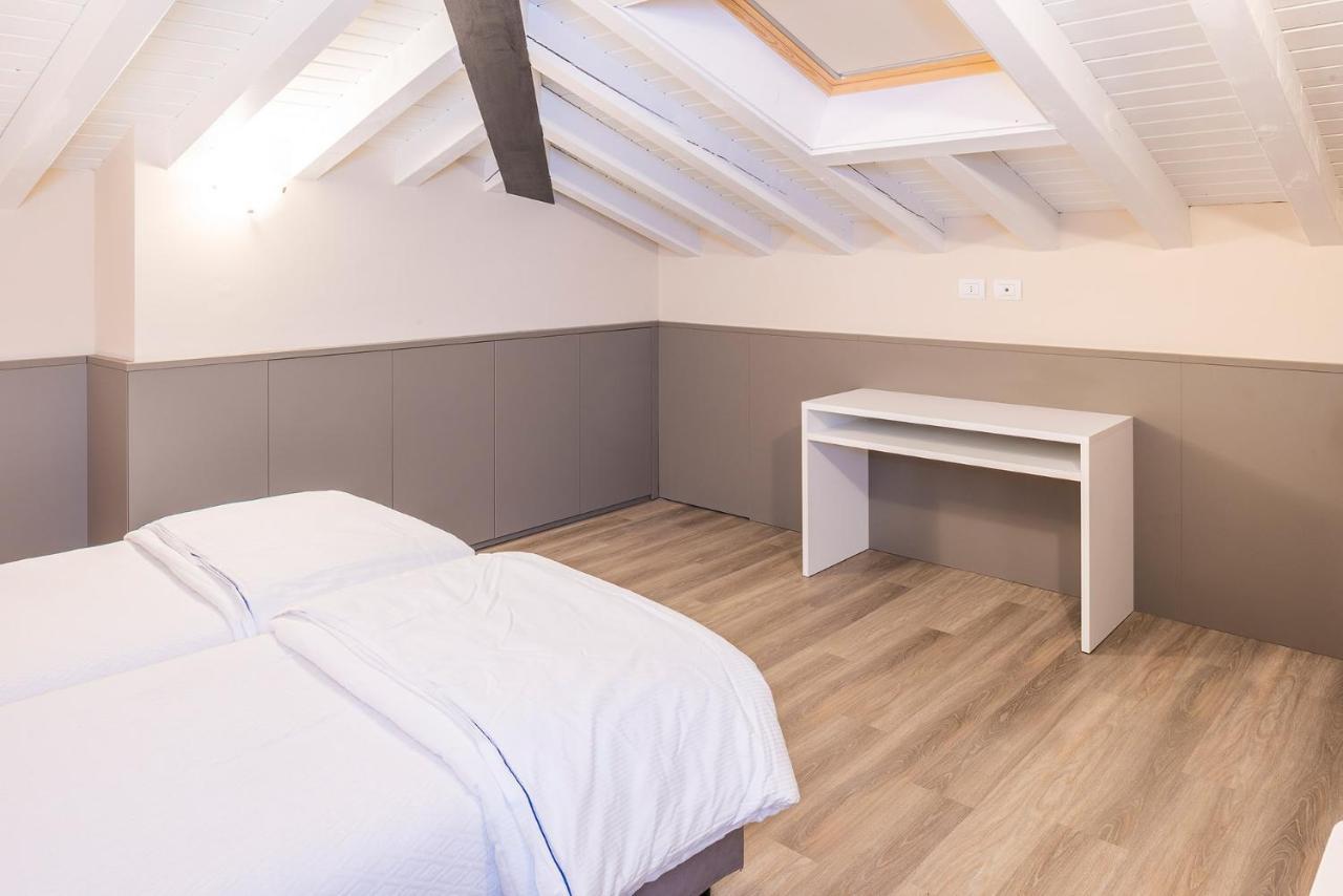 Residenza Panorama Aparthotel Костермано Екстериор снимка