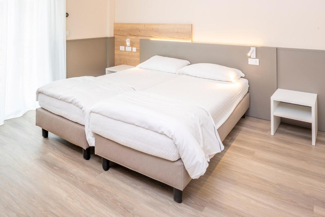 Residenza Panorama Aparthotel Костермано Екстериор снимка