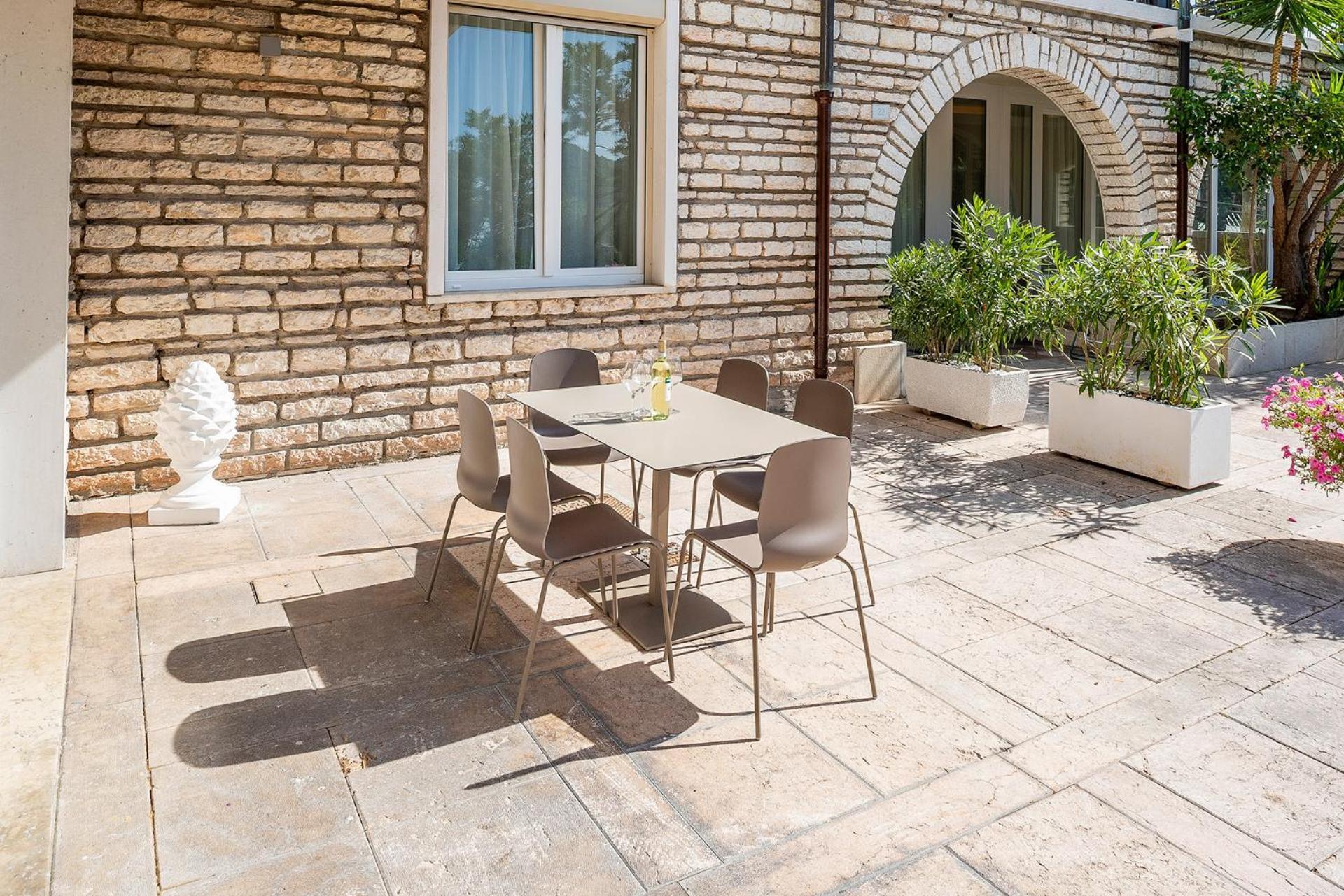 Residenza Panorama Aparthotel Костермано Екстериор снимка