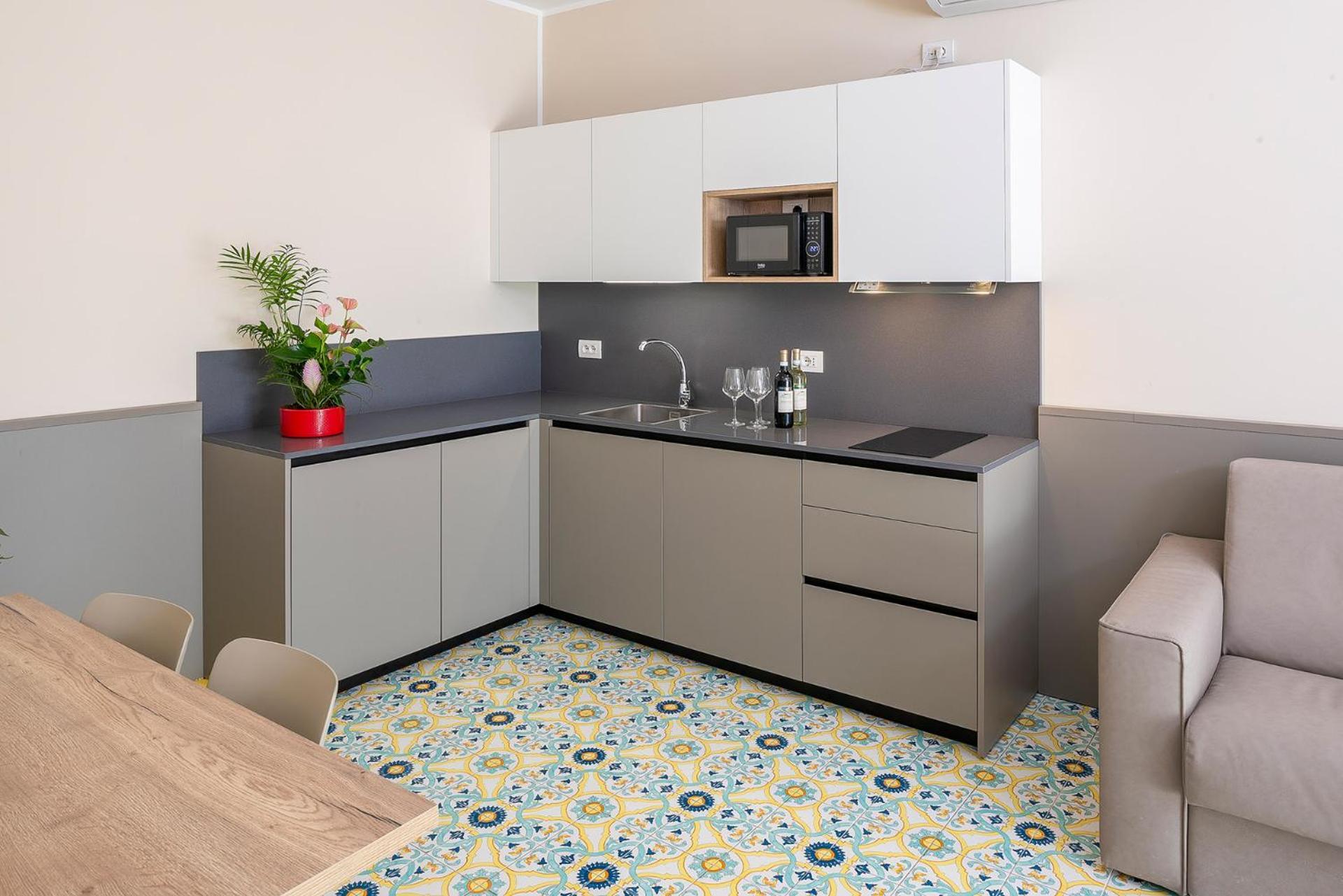 Residenza Panorama Aparthotel Костермано Екстериор снимка
